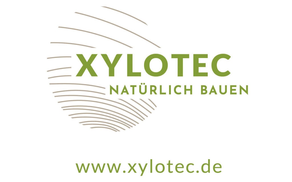 Xylotec Logo mit Slogan Natürlich Bauen